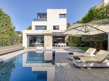 Villa con piscina in vendita a Valldoreix