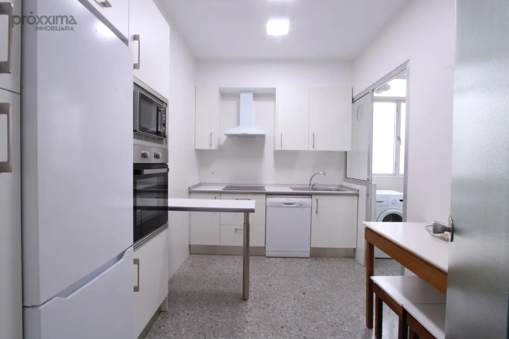 Cocina de Piso de alquiler en Sevilla con Aire acondicionado, Terraza y Balcón
