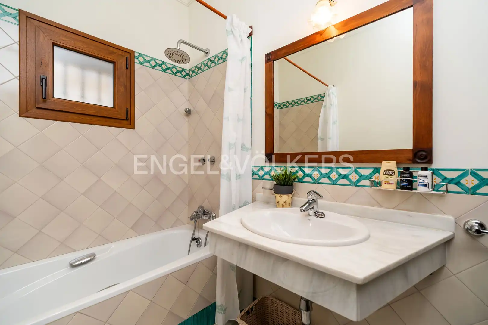 Baño de Casa o chalet de alquiler en Sanlúcar de Barrameda con Aire acondicionado, Calefacción y Terraza