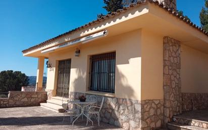 Vista exterior de Casa o xalet en venda en Riudecanyes amb Calefacció, Jardí privat i Terrassa