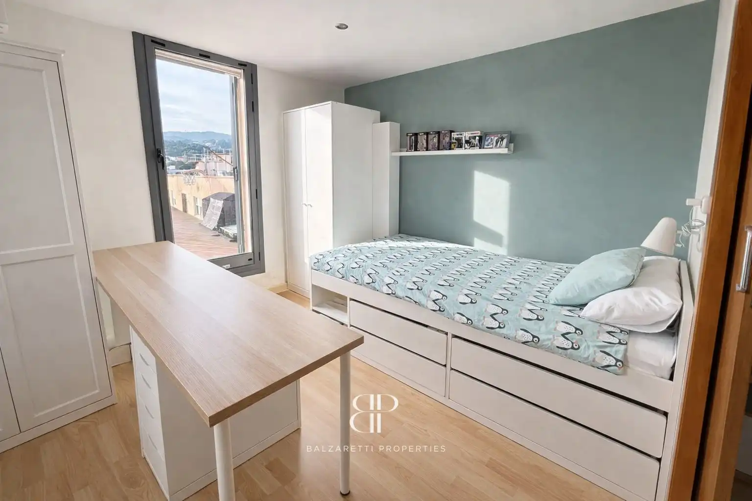 Bedroom of Flat for sale in Alella  with Heating, Terrace and Furnished