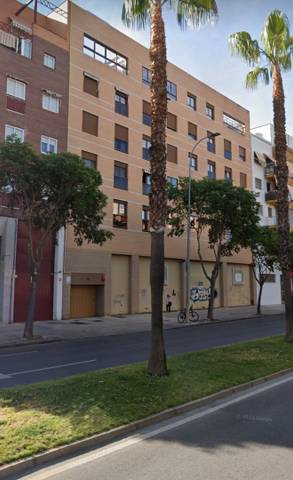 Piso en Venta en Plaza Carmelo Solis en Maria Auxiliadora - Barriada de Llera