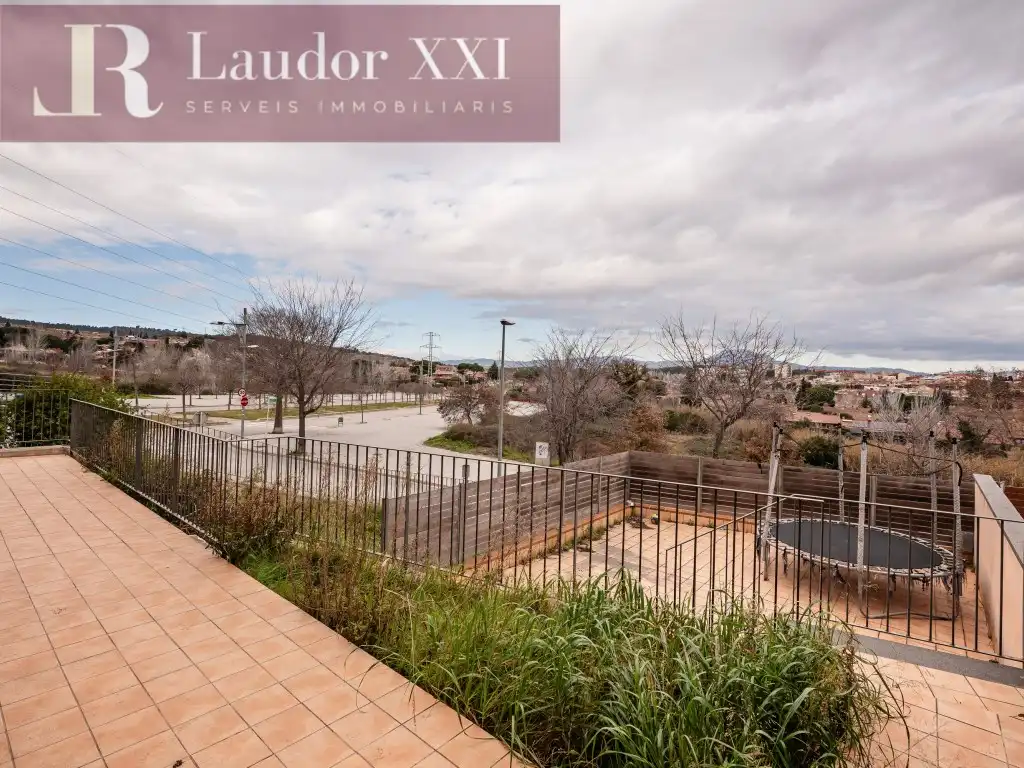 Terraza de Casa adosada en venta en Sant Quirze del Vallès