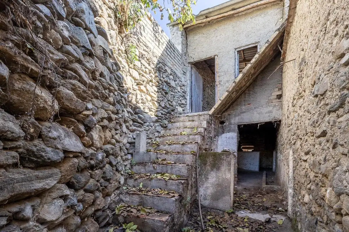Vista exterior de Casa o chalet en venta en Monachil con Trastero y Balcón