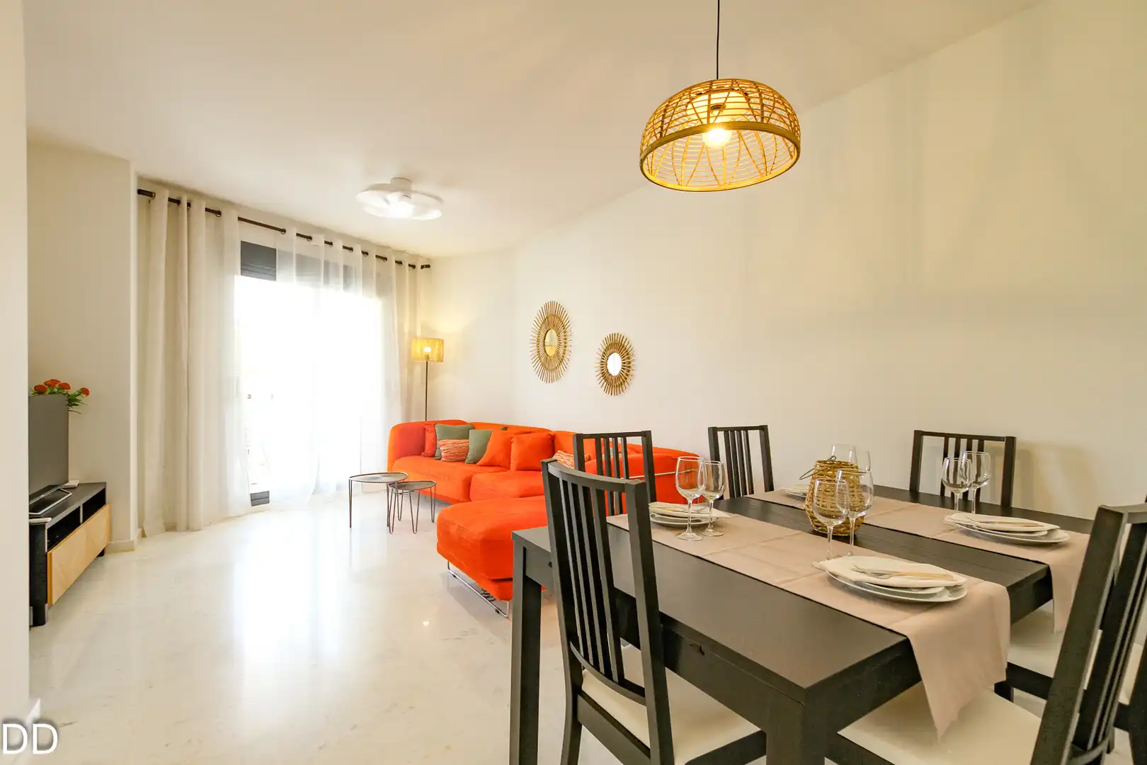 Sala de estar de Apartamento de alquiler en Dénia con Aire acondicionado, Terraza y Amueblado