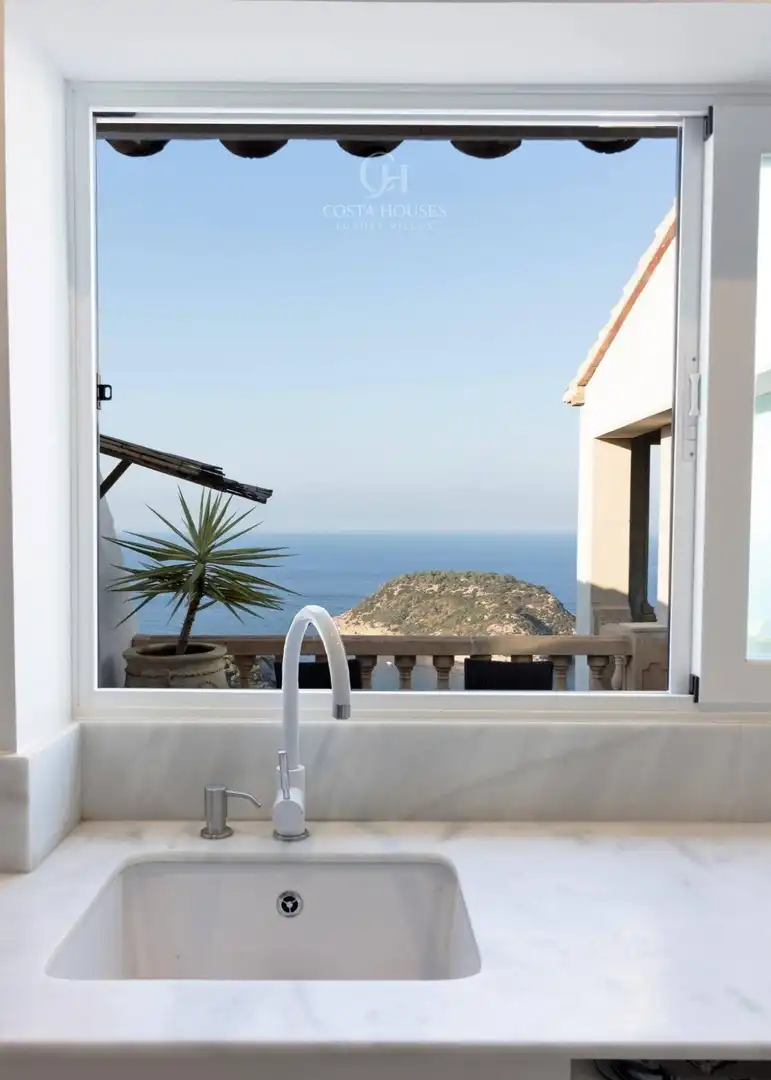 Houses for sale in Calle Ultramar, 40, Montañar - El Arenal