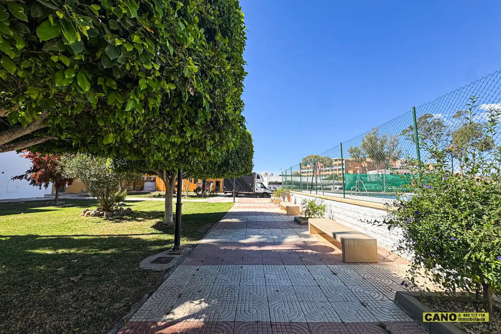 Garden of Flat for sale in Roquetas de Mar  with Air Conditioner, Heating and Terrace