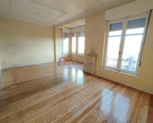 Living room of Flat for sale in Burgos Capital  with Terrace