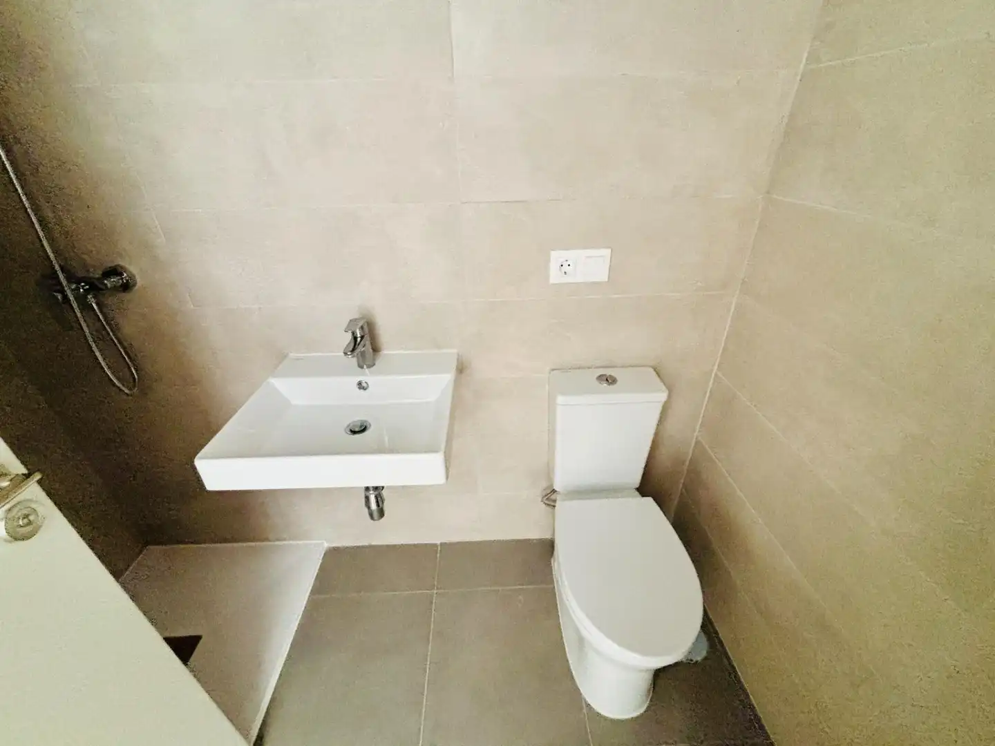 Bathroom of Apartments for sale in Fuengirola  with Heating, Private garden and Terrace
