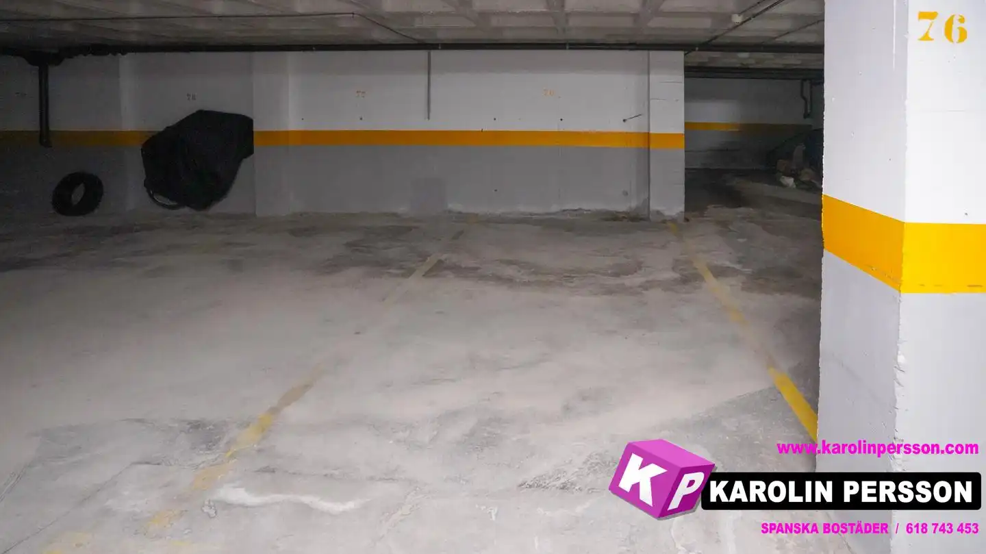 Parking for sale in Zaragoza