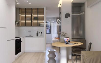 Kitchen of Apartment for sale in Salamanca Capital