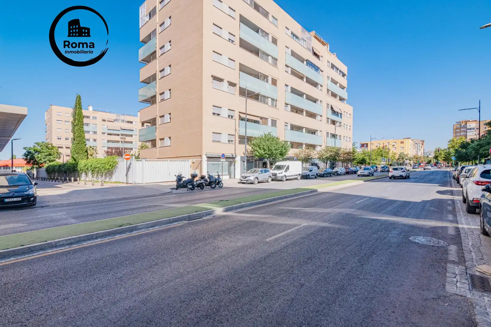 Vista exterior de Pis en venda en Granada amb Aire condicionat, Calefacció i Traster