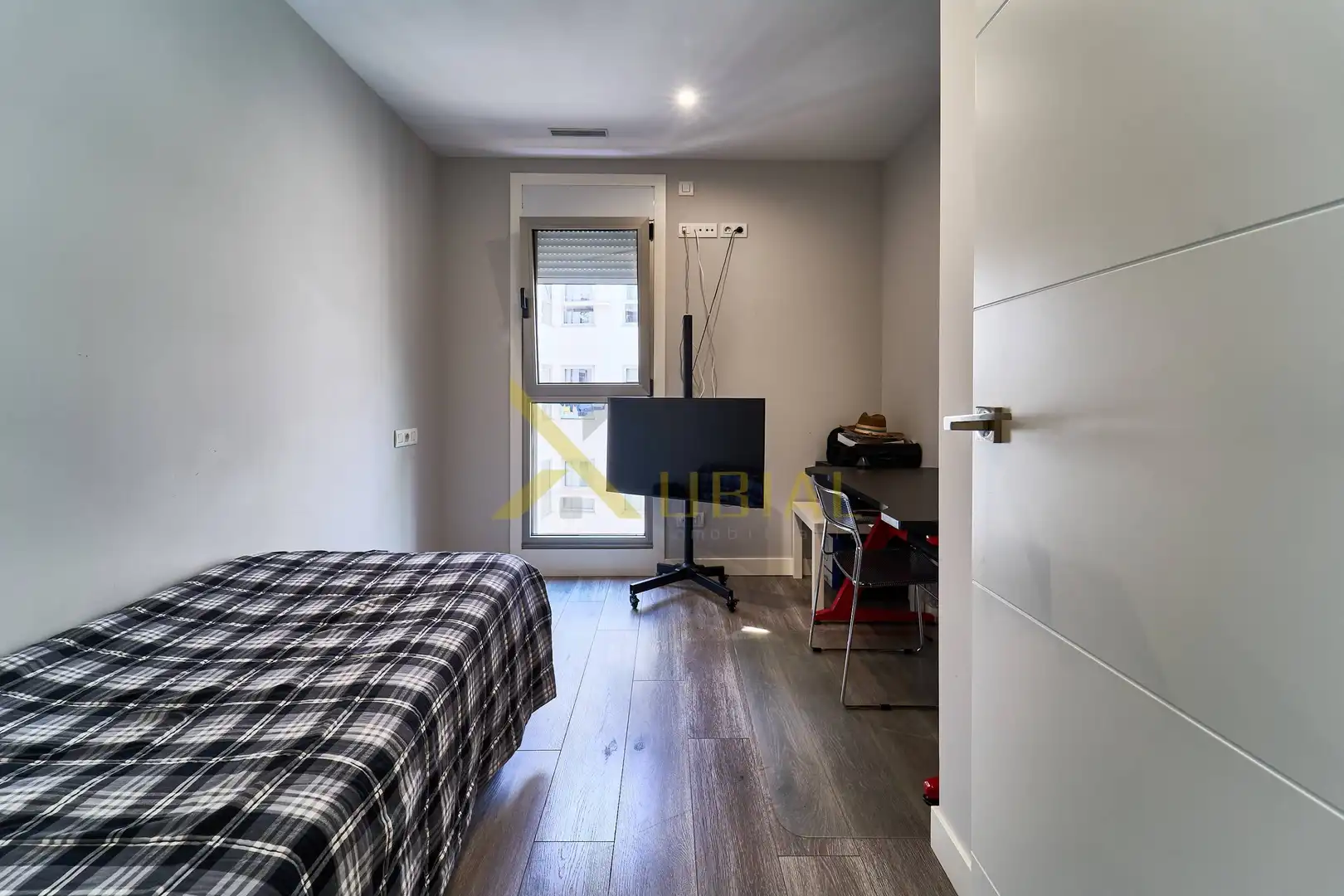 Bedroom of Flat for sale in A Coruña Capital   with Storage room, Furnished and Balcony