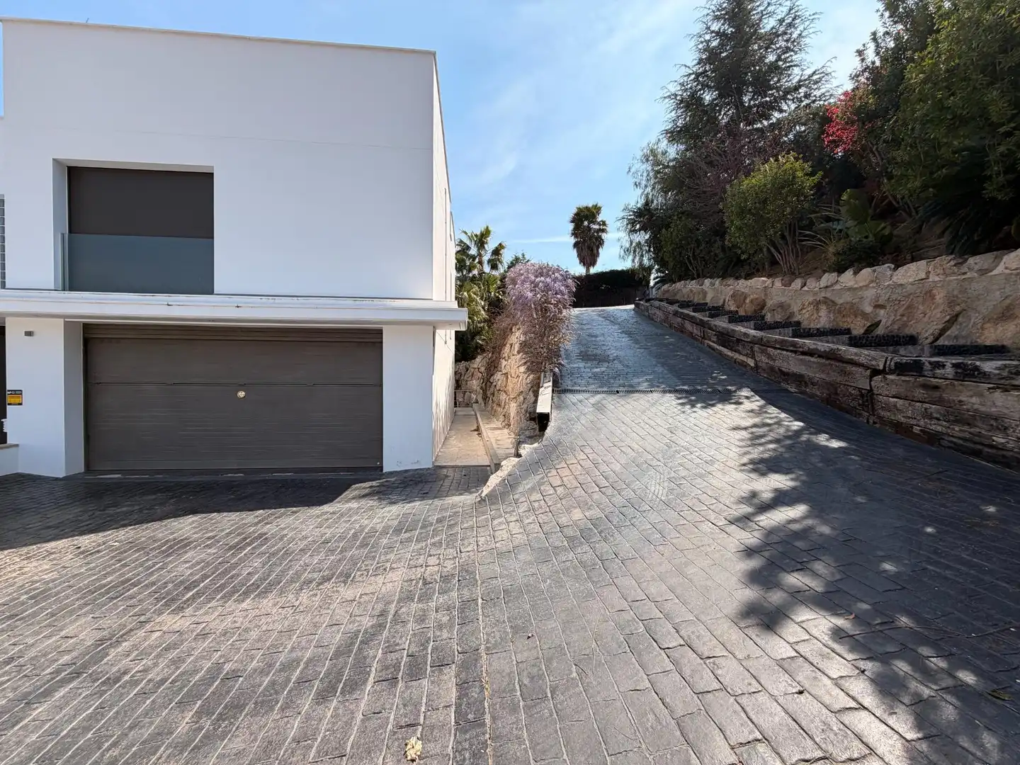 Vista exterior de Casa o chalet de alquiler en Sant Andreu de Llavaneres con Calefacción, Jardín privado y Parquet