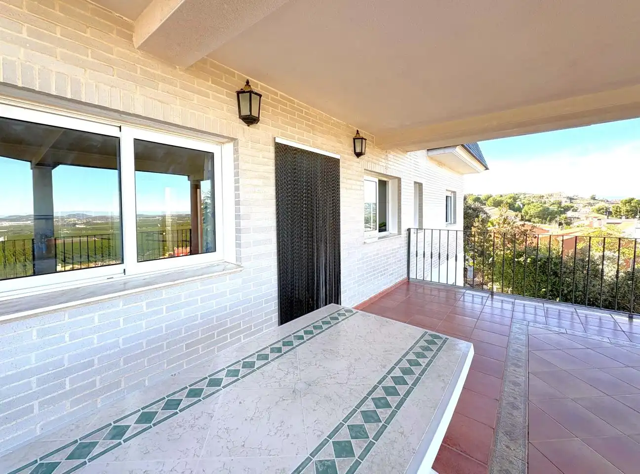 Terraza de Casa o chalet en venta en Chiva con Aire acondicionado, Jardín privado y Terraza