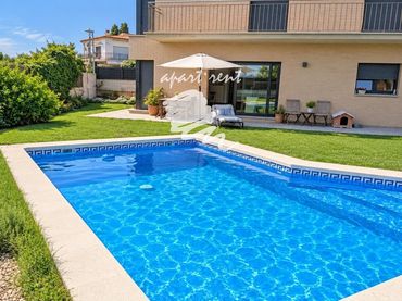 Casa con balcone in vendita a castanyer
