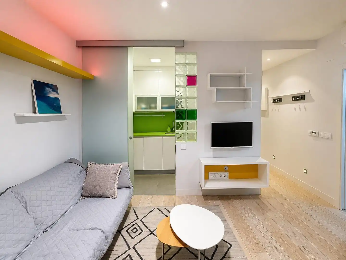 Apartamento de alquiler en Calle SAN BERNARDO, Universidad - Malasaña