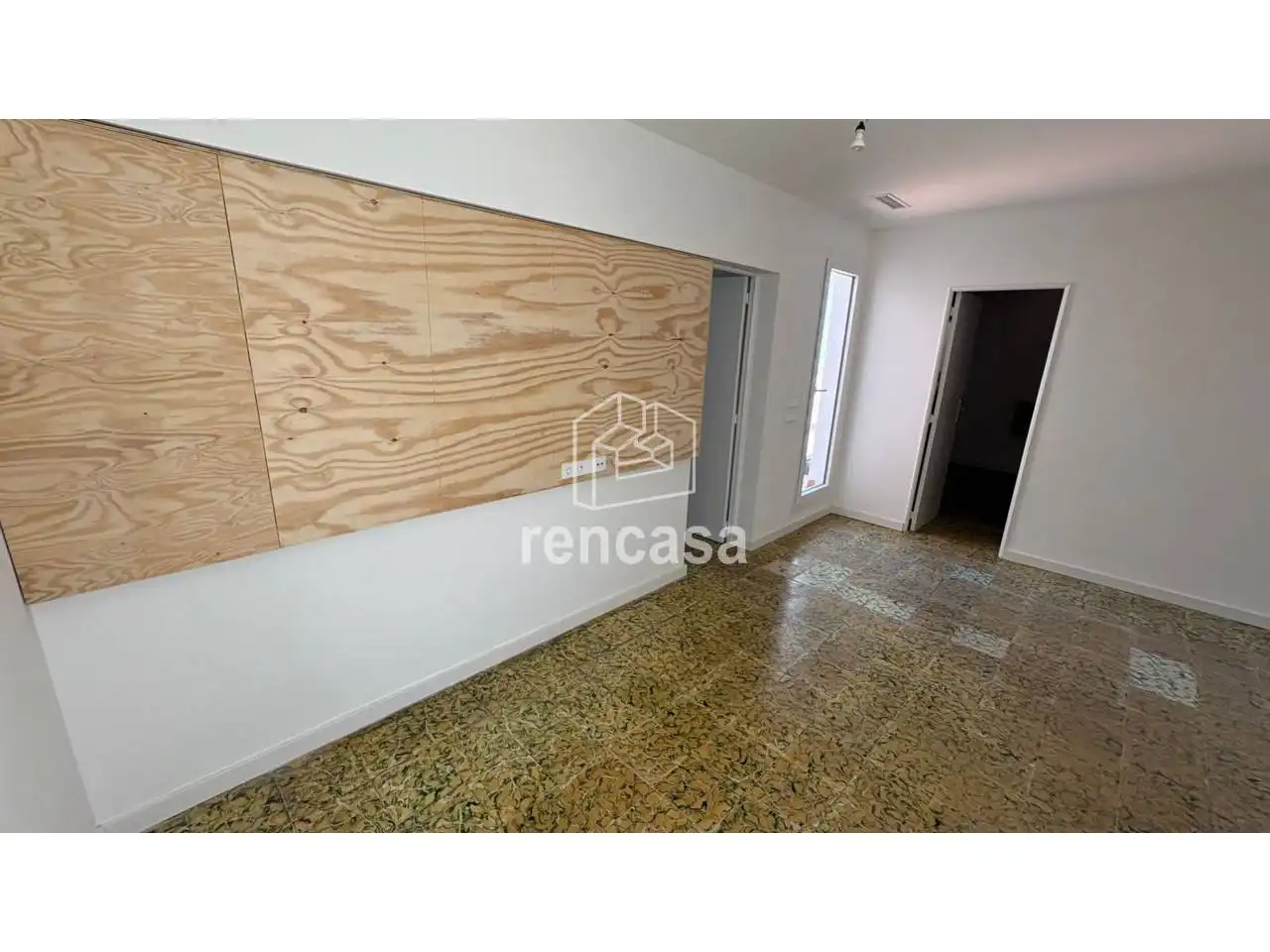 Wohnung zur Miete in Lleida mit Klimaanlage, Heizung und Terrasse