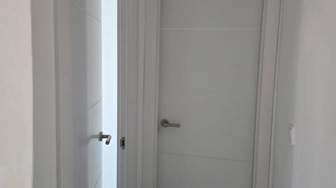 Foto 5 de Piso en venta en Calle Benadalid, Palomeras Sureste,  Madrid Capital