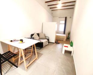 Estudi per a compartir en  Valencia Capital amb Aire condicionat i Terrassa