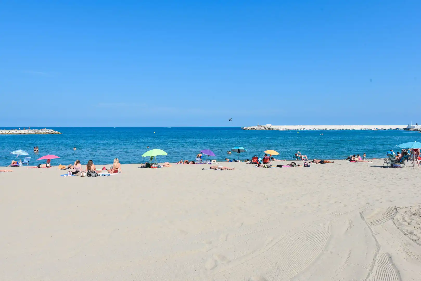 Außenansicht von Wohnung zur Miete in Fuengirola mit Klimaanlage, Heizung und Privatgarten