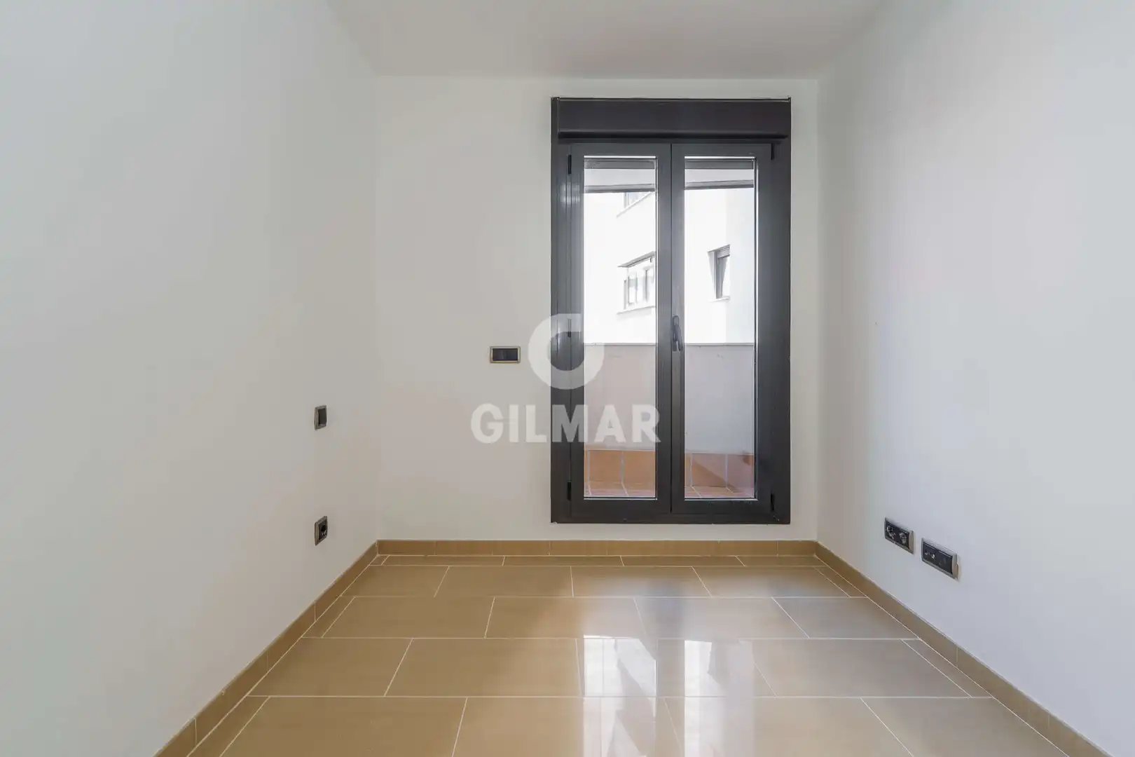 Bedroom of Flat for sale in Madrid  with Heating, Private garden and Storage room