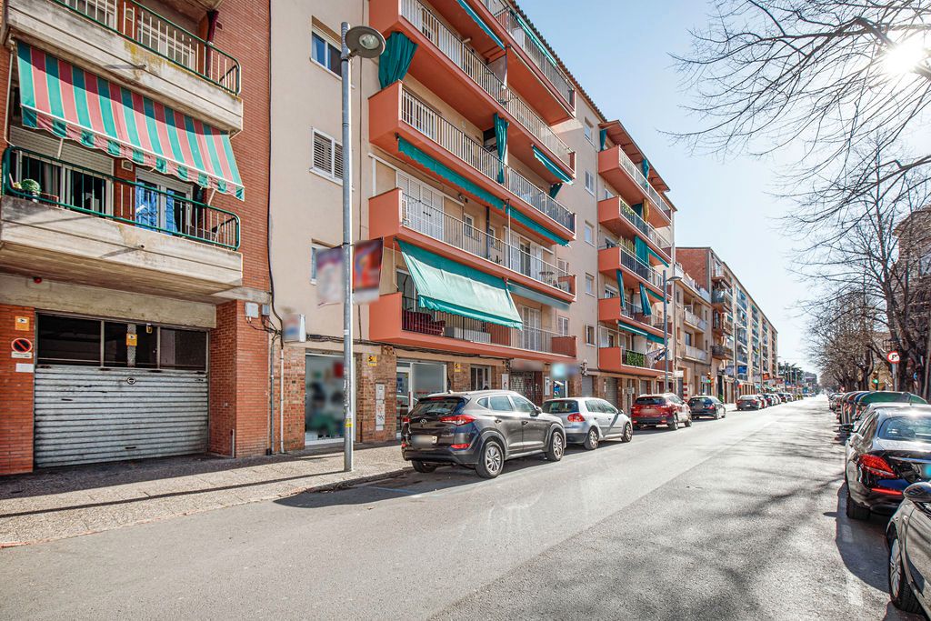 Piso en venta en Avenida Sant Narcis, Sant Narcís