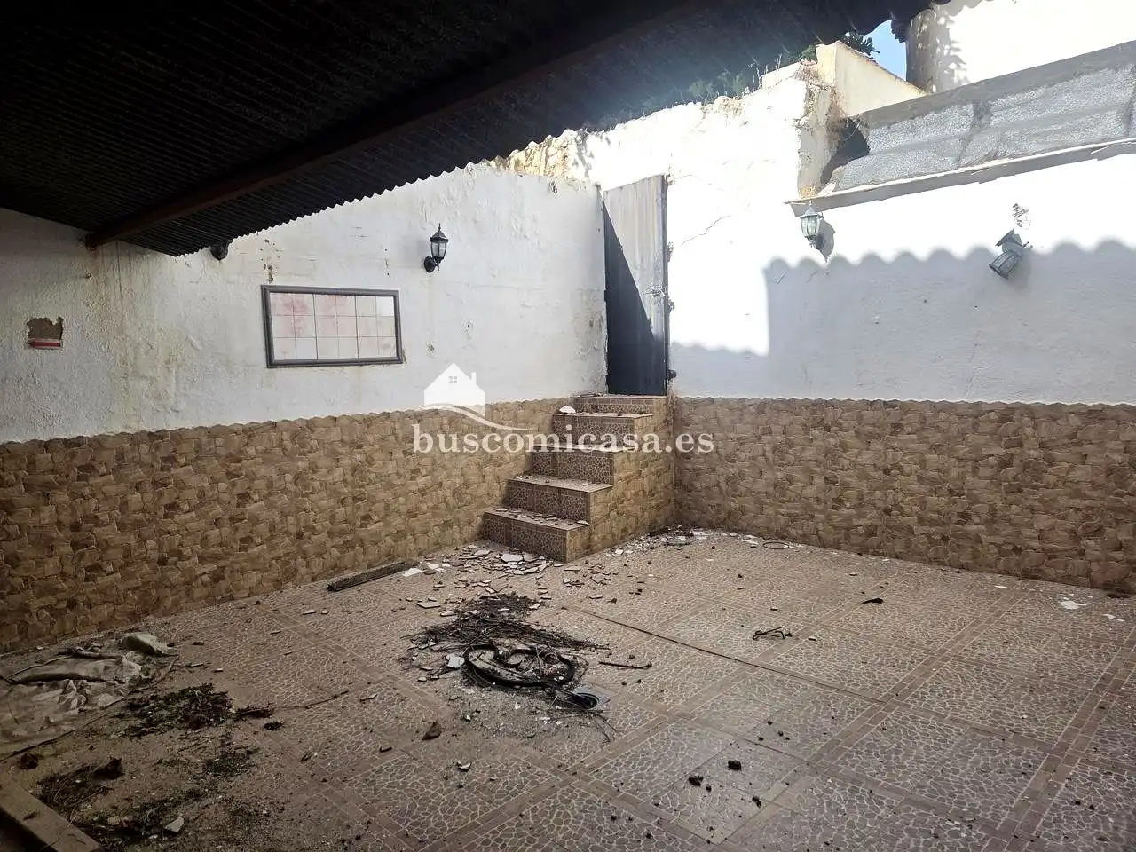 Casa adosada en venda en Jaén amb Terrassa i Balcó