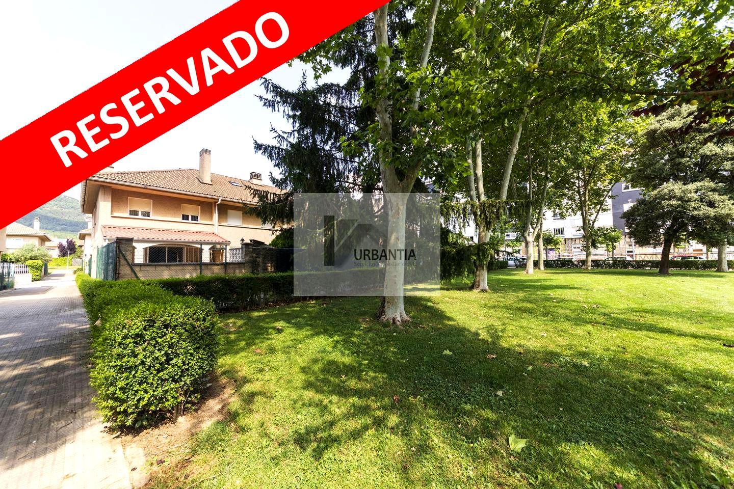 Single-family semi-detached for sale in Berriozar  with Heating, Private garden and Terrace