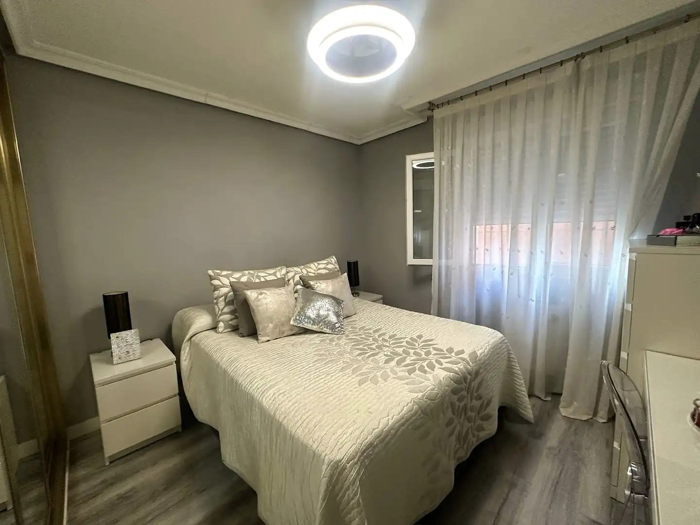 Schlafzimmer von Wohnung zum Verkauf in Fuenlabrada mit Klimaanlage, Heizung und Abstellraum