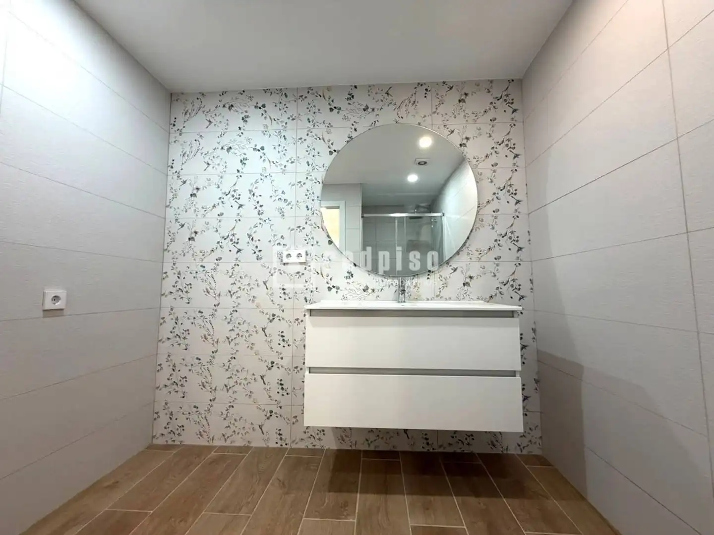 Baño de Piso en venta en Carabanchel