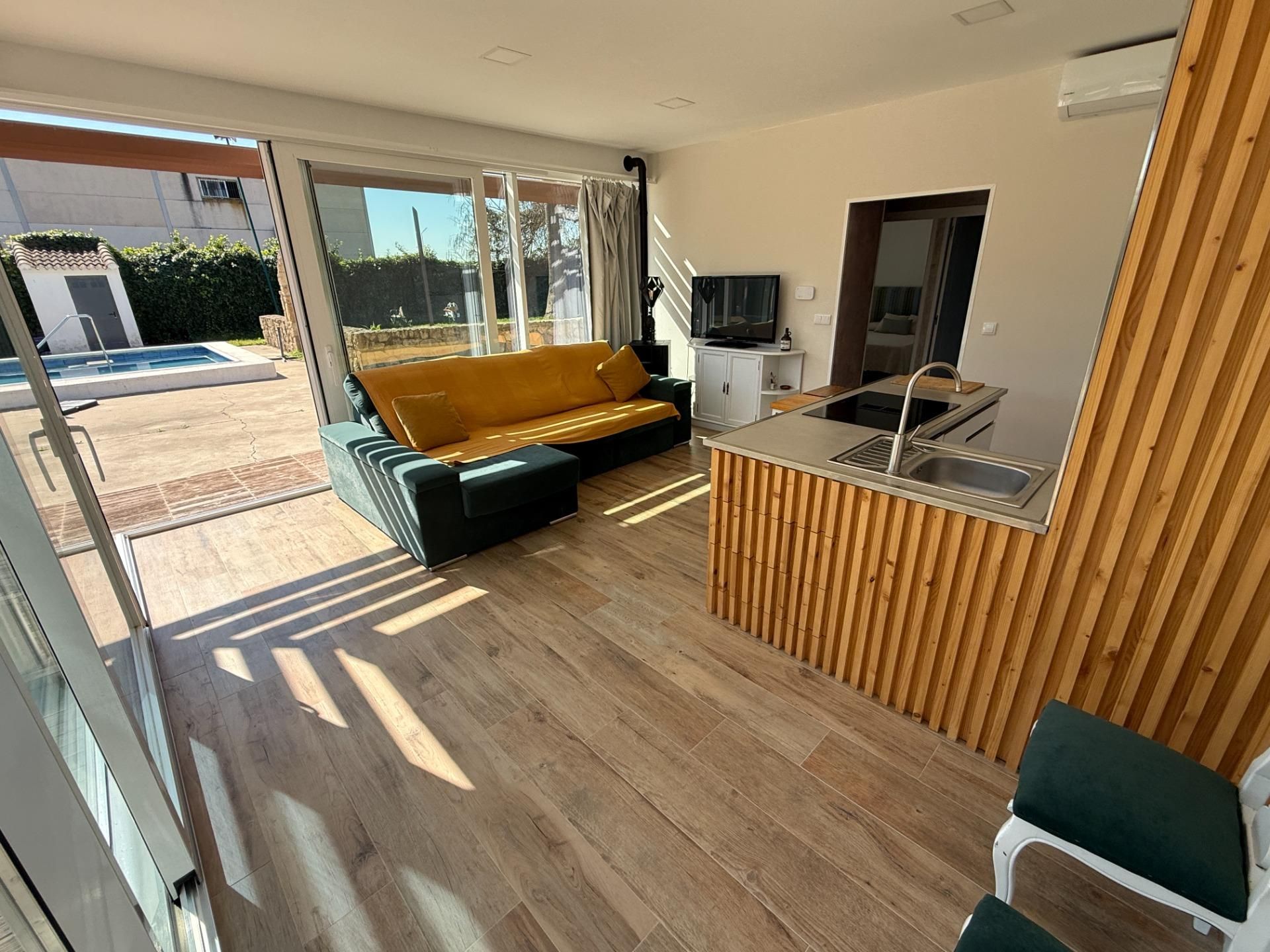 Sala de estar de Casa o chalet en venta en  Córdoba Capital con Aire acondicionado, Jardín privado y Parquet