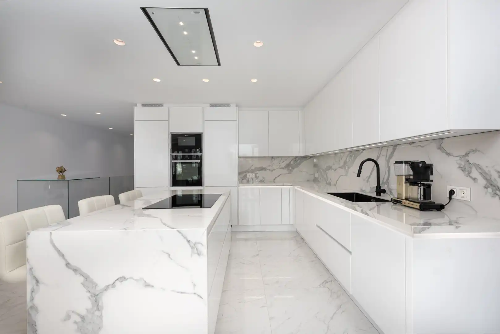 Cocina de Casa adosada en venta en Marbella con Aire acondicionado, Jardín privado y Terraza