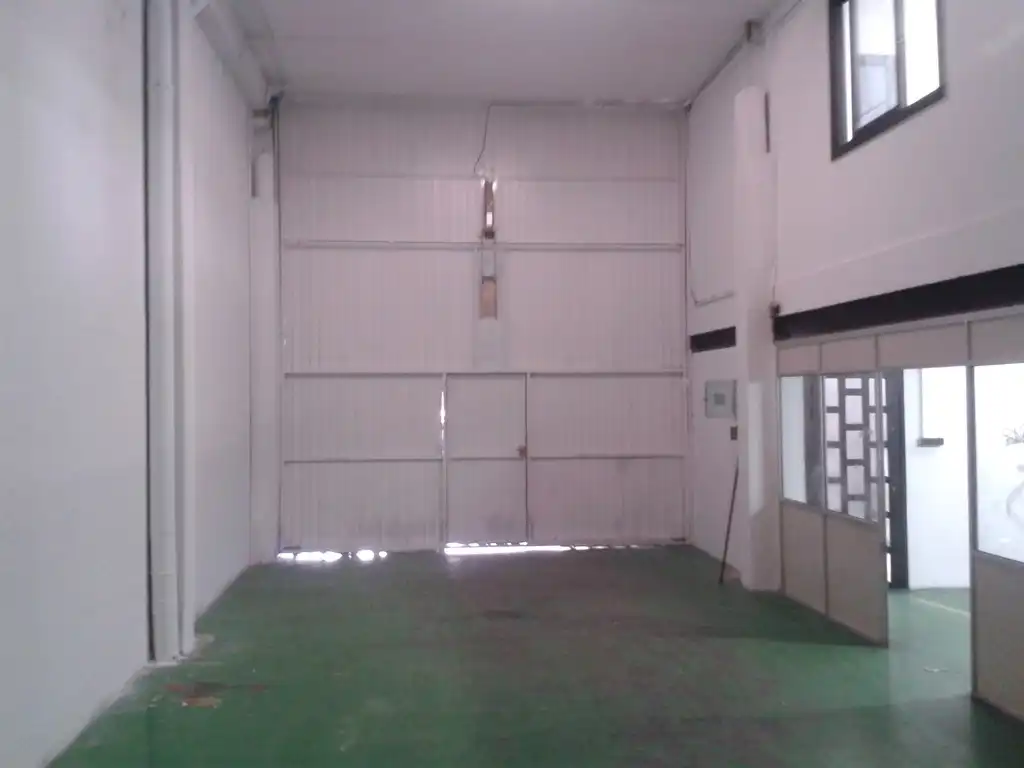 Nau industrial de lloguer a Rúa José María Rivera Corral, imagen 3