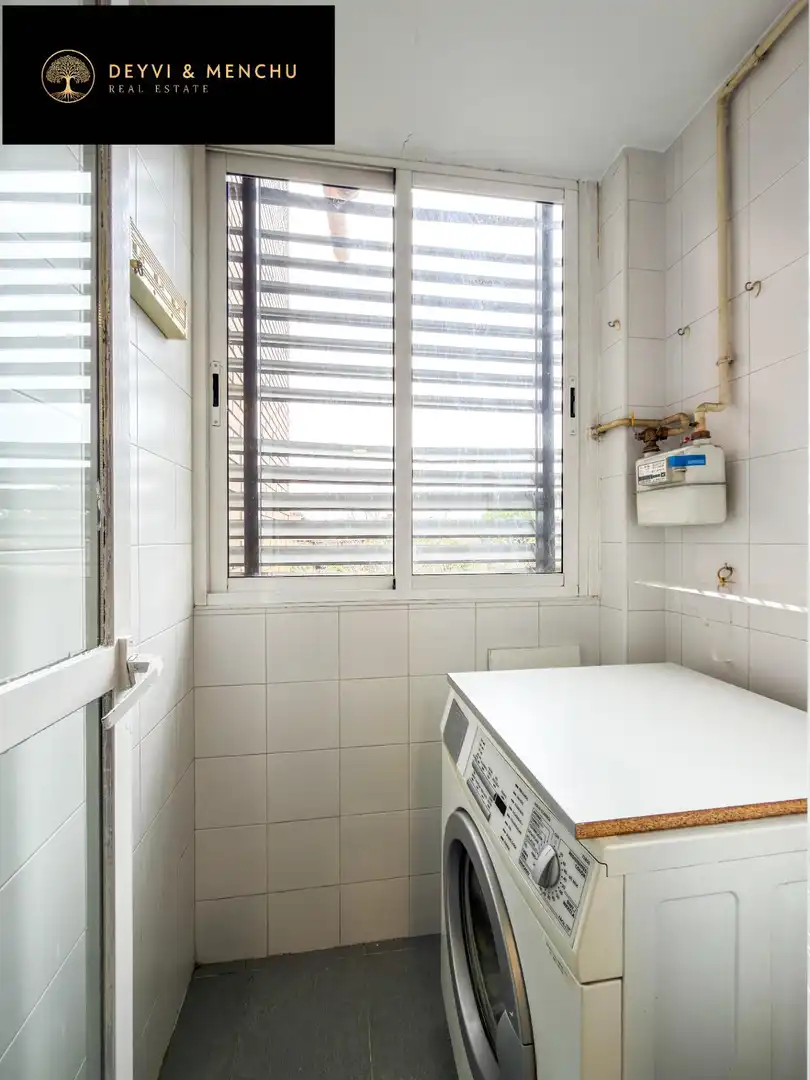Baño de Ático de alquiler en Pozuelo de Alarcón con Aire acondicionado, Jardín privado y Parquet