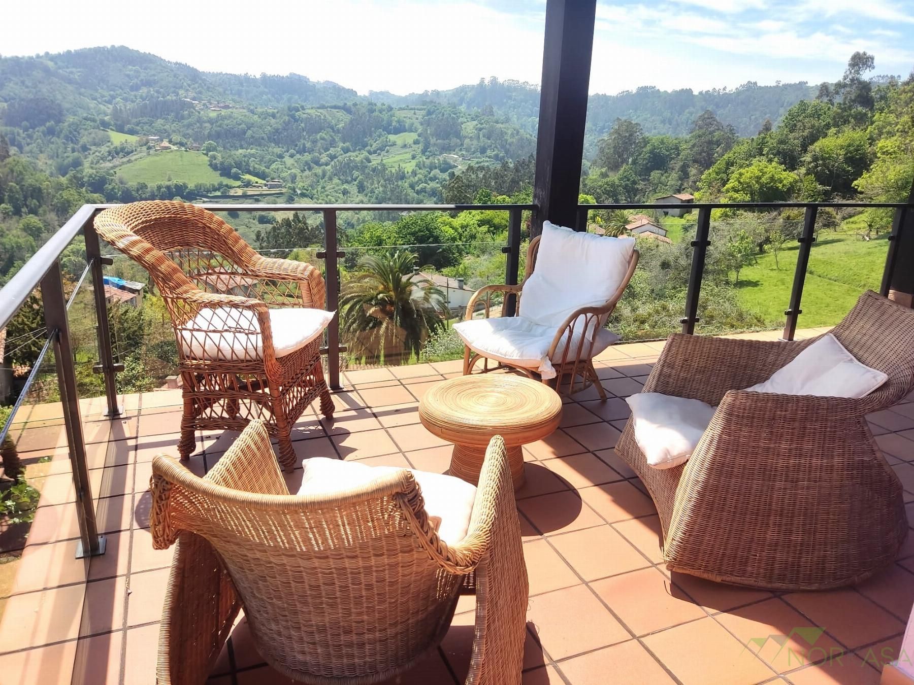 Terrace of House or chalet for sale in Cabranes  with Heating, Parquet flooring and Terrace