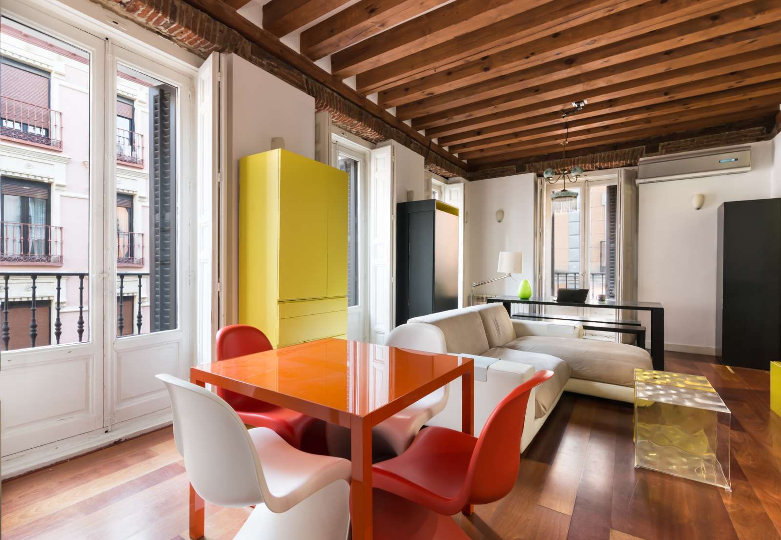 Apartment to share in Universidad - Malasaña