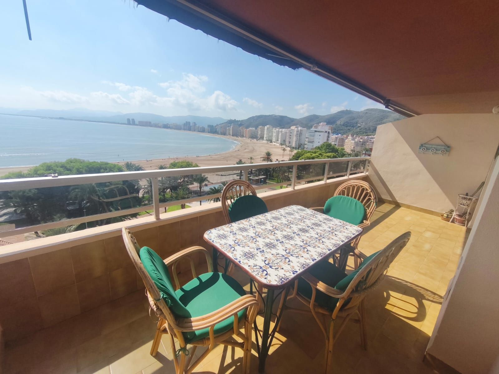 Apartment to rent in C/ Ciudades Unidas, Apartamentos Florazar II, La Seu