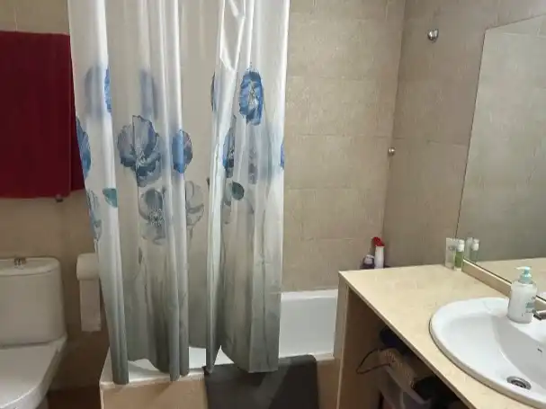 Casa aparellada amb jardí en venda a Carrer del Garona 3R, imagen 9
