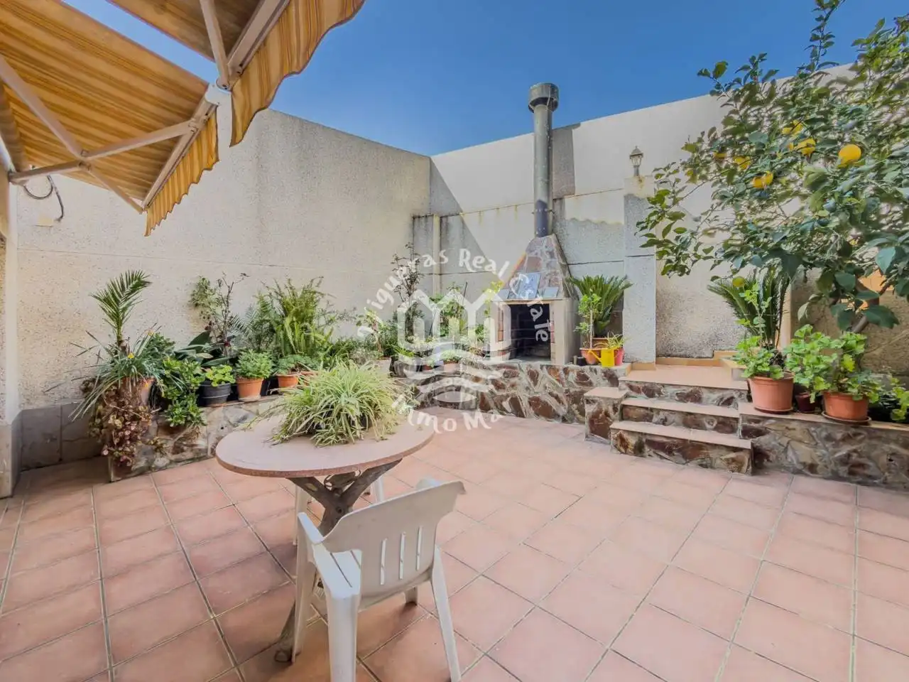 Jardí de Casa o xalet en venda en Terrassa amb Aire condicionat, Calefacció i Terrassa
