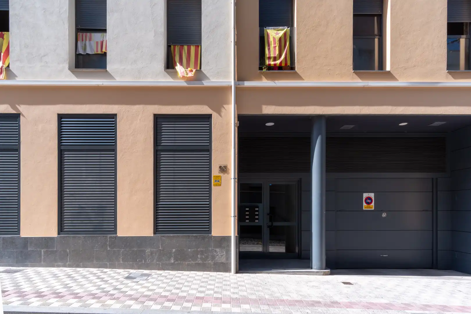 Wohnung mit Aufzug zum Verkauf in Carrer de la Jonquera 93, imagen 3