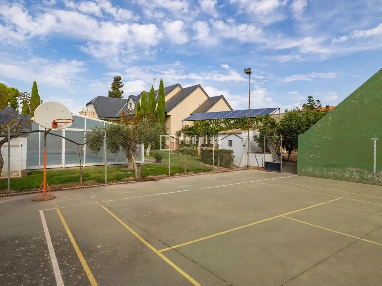 Parking de Casa o chalet en venta en Madridejos con Aire acondicionado, Calefacción y Terraza
