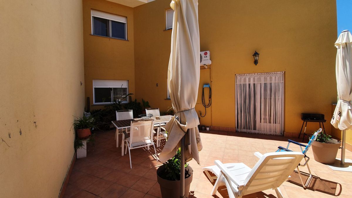 Terrace of House or chalet for sale in Plasencia  with Air Conditioner, Heating and Parquet flooring