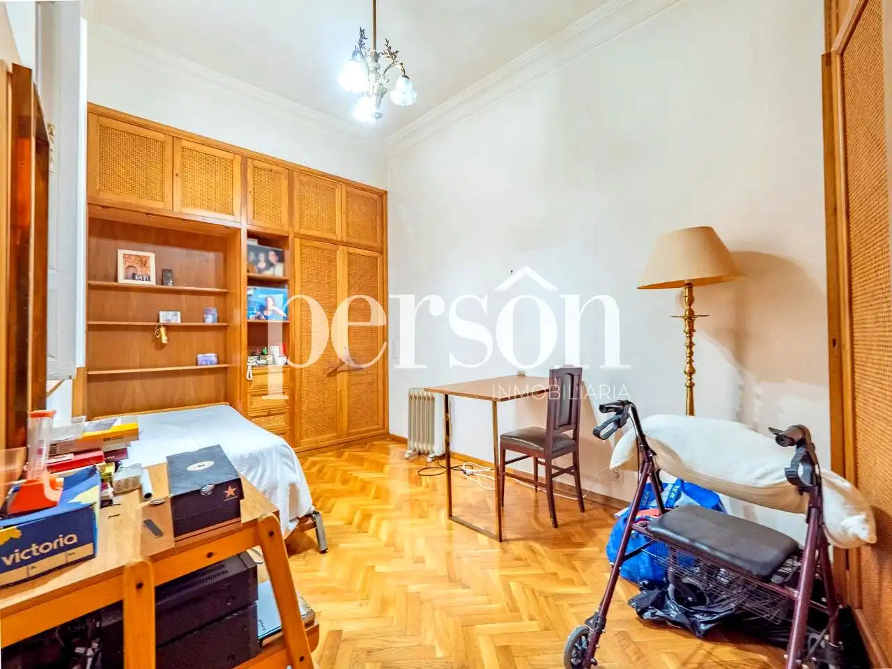 Flat with terrace for sale in calle d'Aparisi i Guijarro, imagen 49