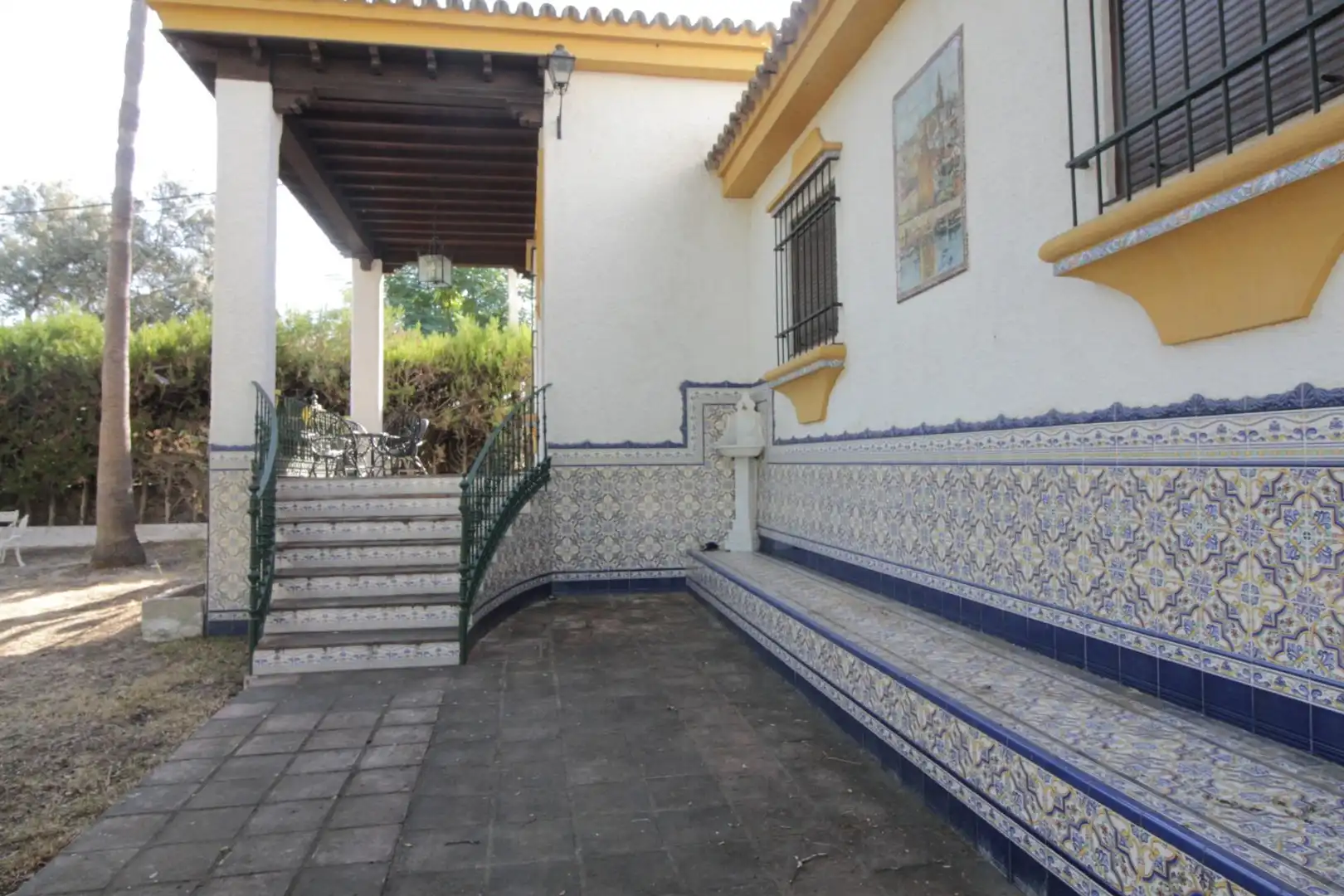 Casa o chalet en venta en El Castillo de las Guardas con Jardín privado, Trastero y Piscina