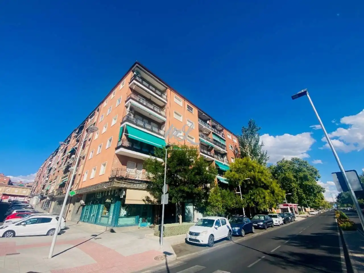 Vista exterior de Pis en venda en Toledo amb Aire condicionat, Terrassa i Moblat