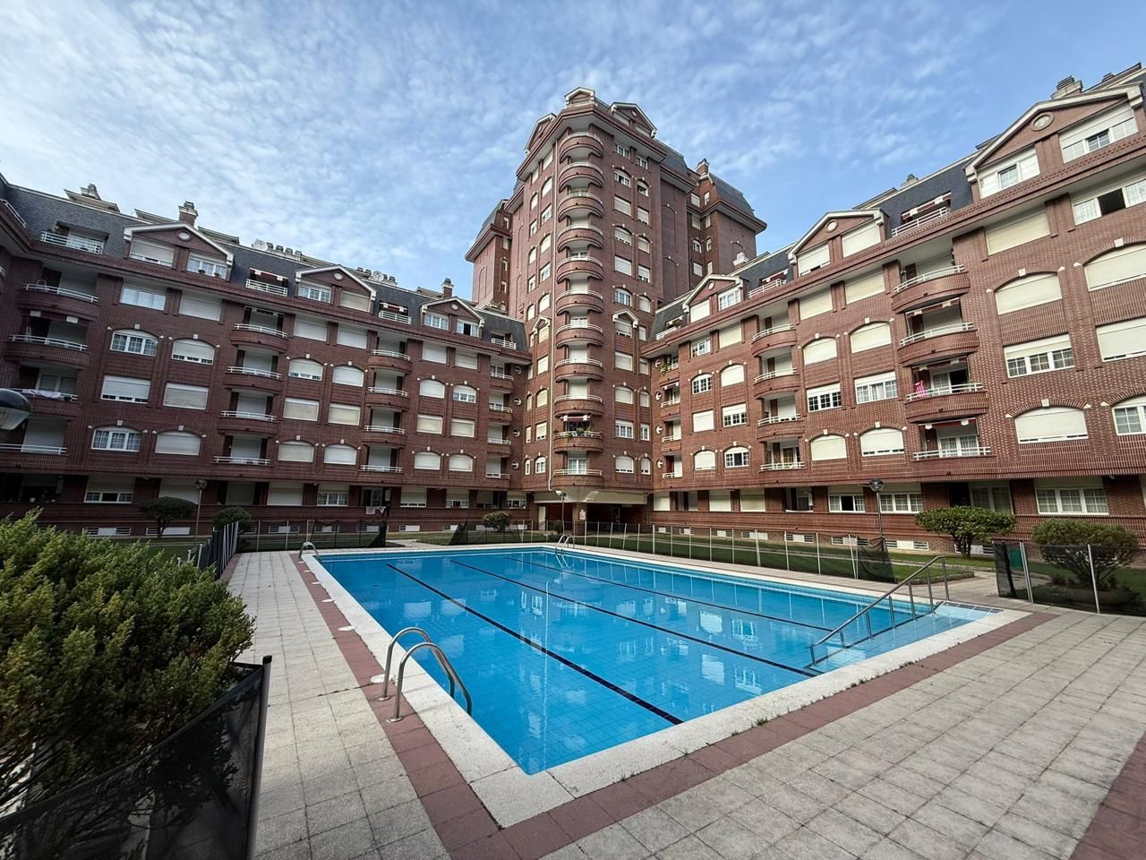 Swimming pool of Flat for sale in Castro-Urdiales  with Heating, Parquet flooring and Terrace