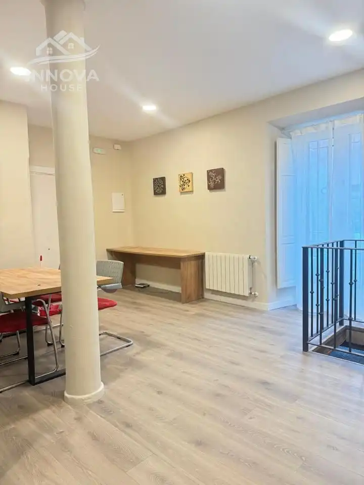 Ground floor for rent in Segovia  with Heating, Terrace and Furnished