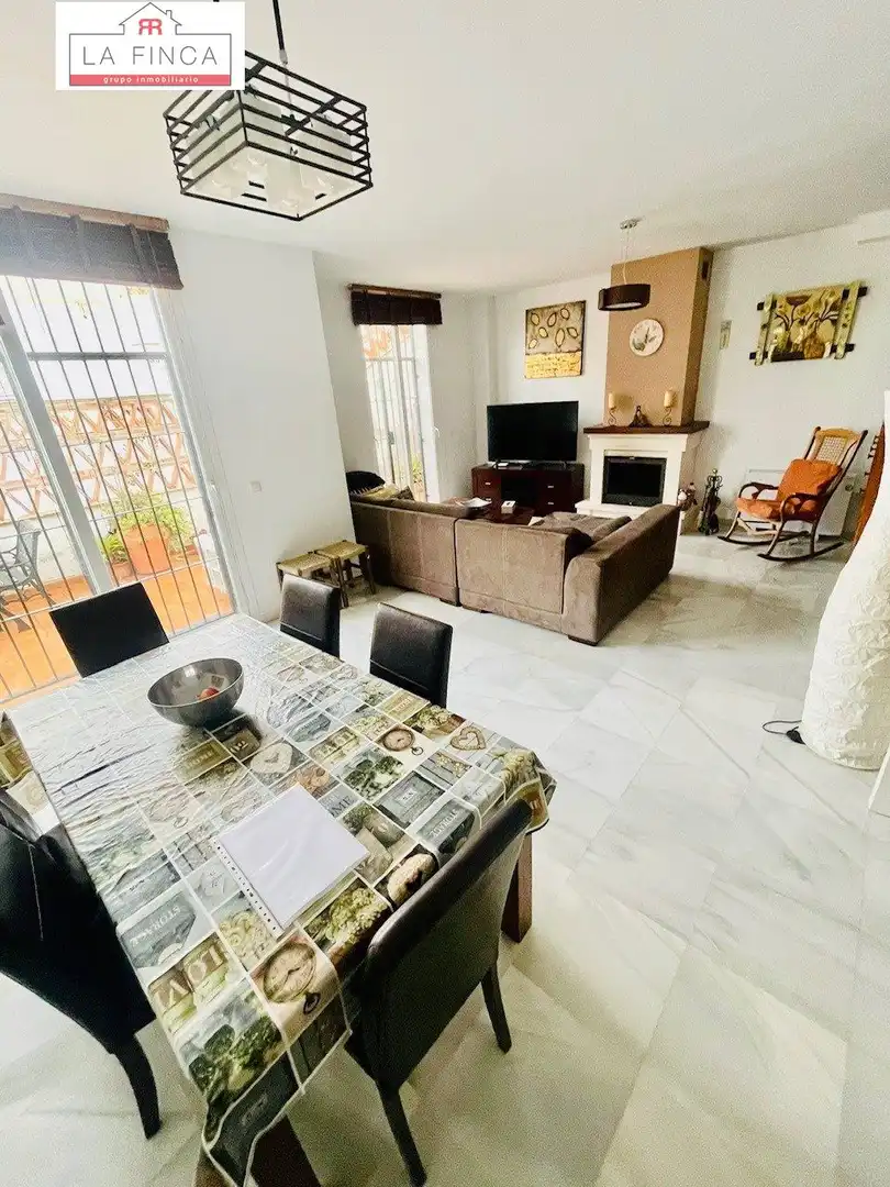 Dining room of Detached homes for sale in Benalmádena  with Air Conditioner, Terrace and Storage room