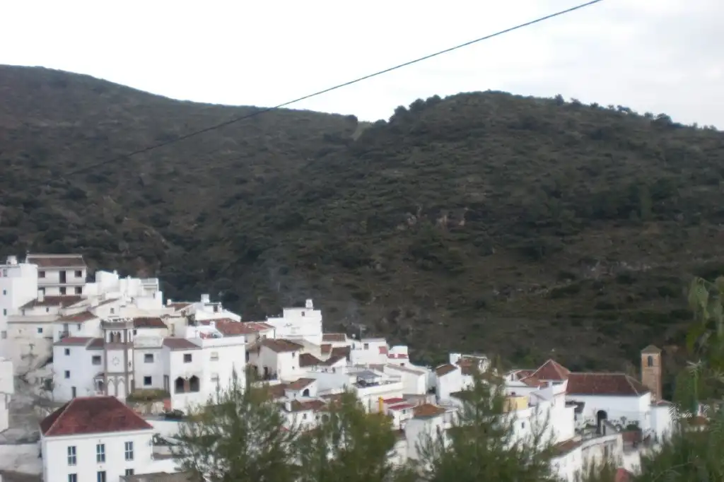 Casa rústica en venda a Salares, imagen 2